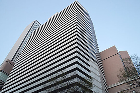 umeda1-cmp 阪急グランドビル外観